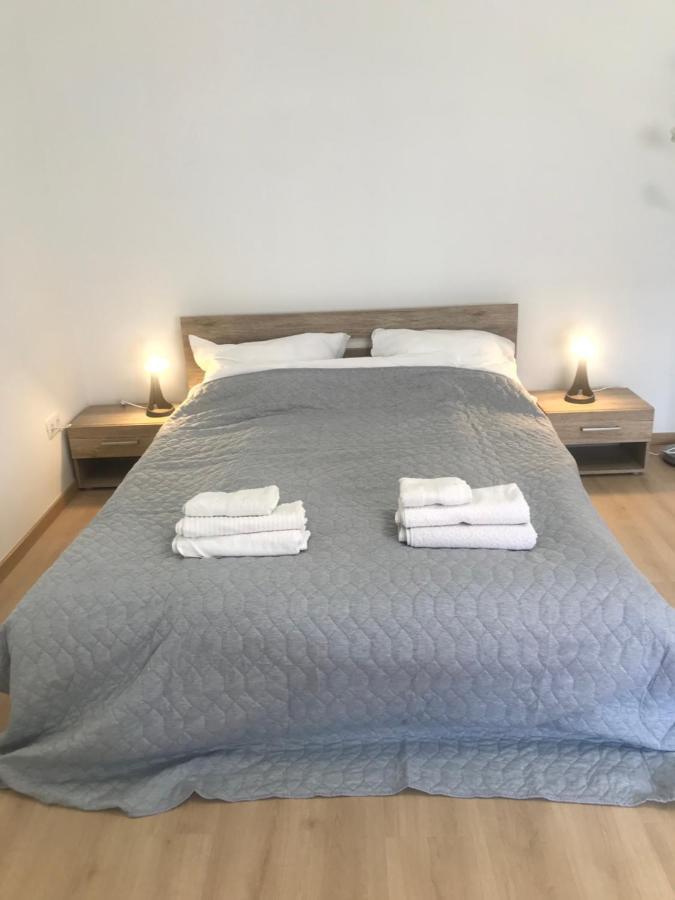 Nick'S Apartment-Spacious, Central And Quiet, By Margit Bridge Budapest Ngoại thất bức ảnh