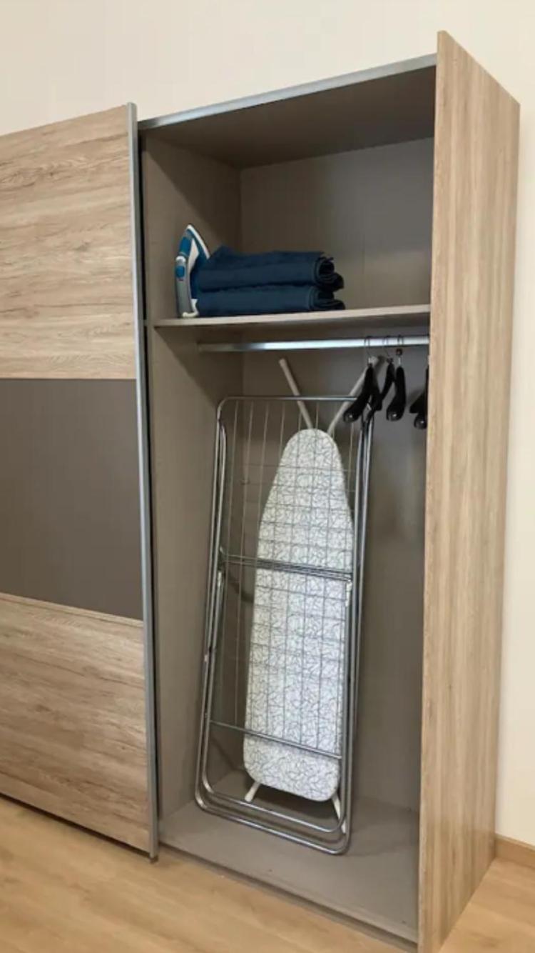Nick'S Apartment-Spacious, Central And Quiet, By Margit Bridge Budapest Ngoại thất bức ảnh